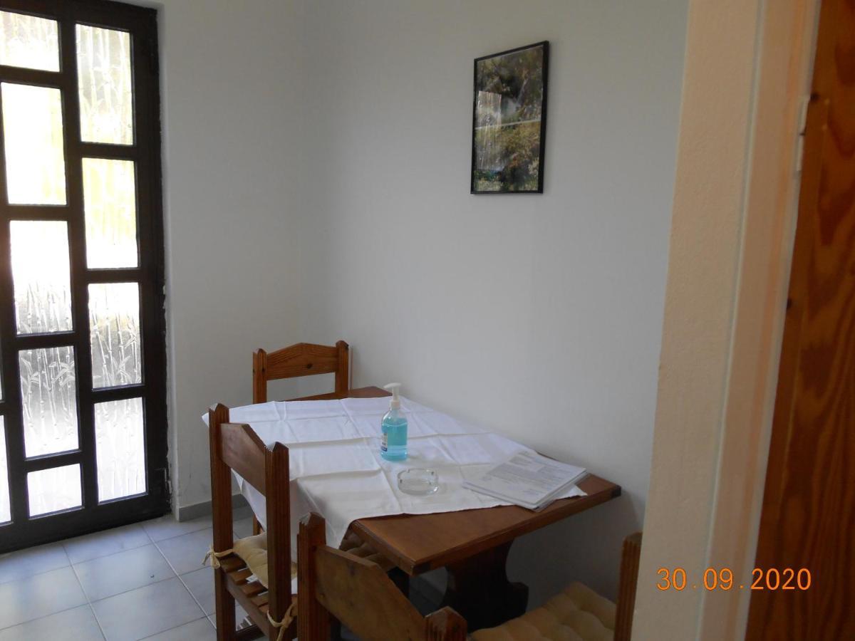 Melios Rooms Petalídhion Exterior foto