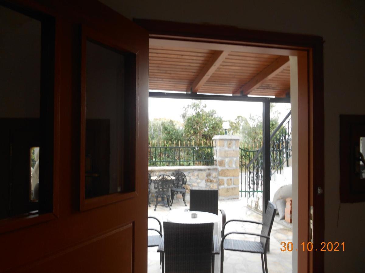 Melios Rooms Petalídhion Exterior foto